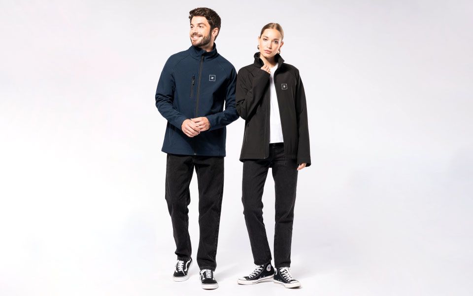 IMPRESION DE CHAQUETAS PERSONALIZADAS TEXTILO AL MEJOR PRECIO CON BORDADOS Y ESTAMPADOS EN BARCELONA Y MADRID Cazadora personalizada