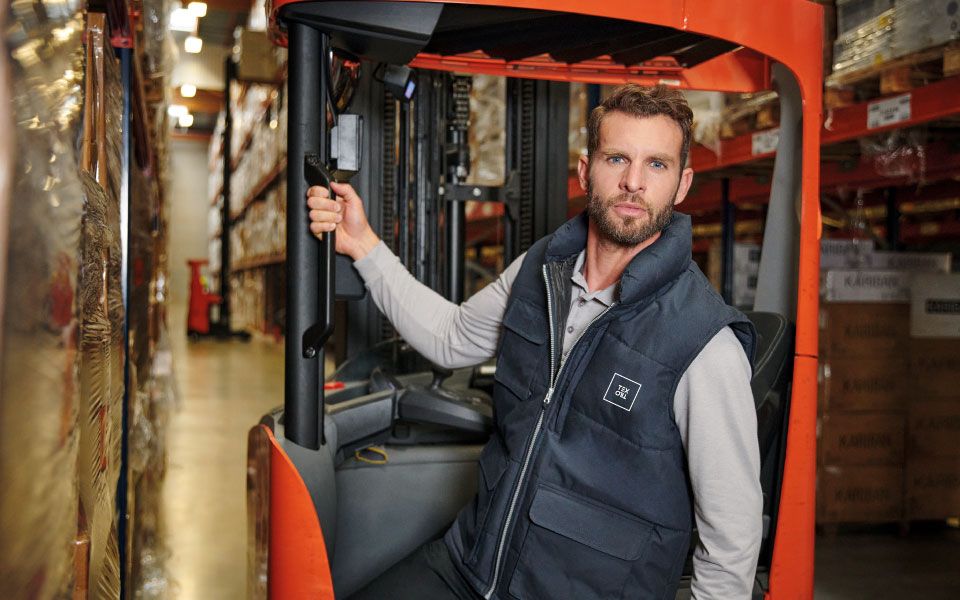 Los chalecos personalizados con bordados para tu empresa chalecos con logo para empresas