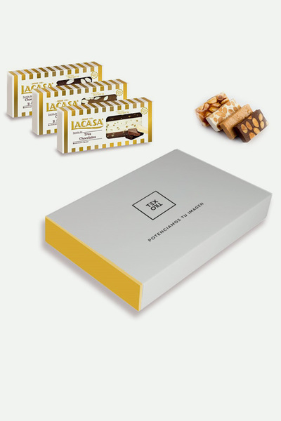 Funda personalizada con turrón