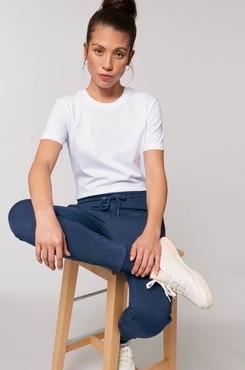LARISA